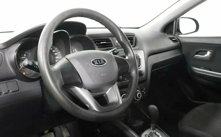 Kia Rio 1.6 Автомат