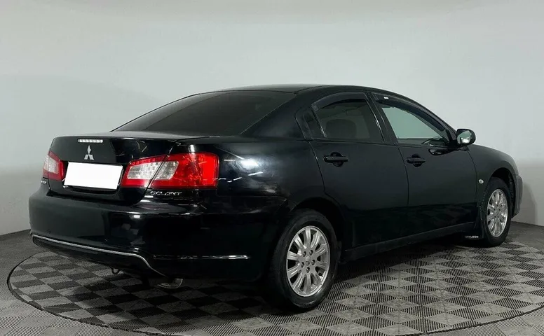 Mitsubishi GALANT