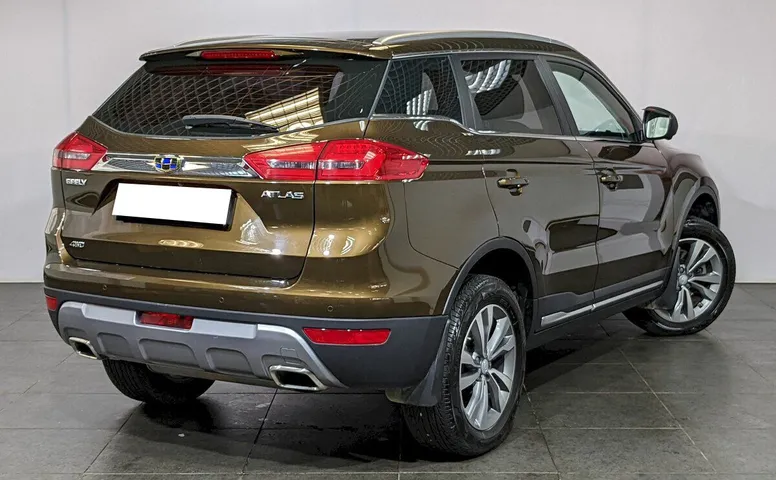 Geely Atlas