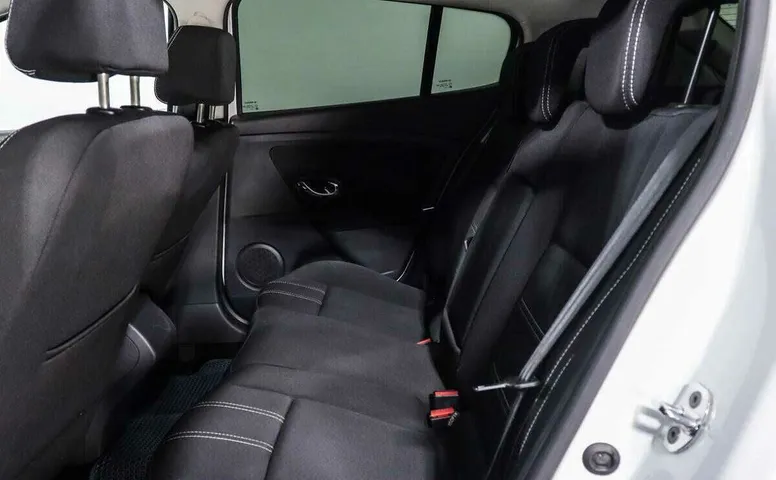 Renault megane cvt 2015 с пробегом 71 000 км