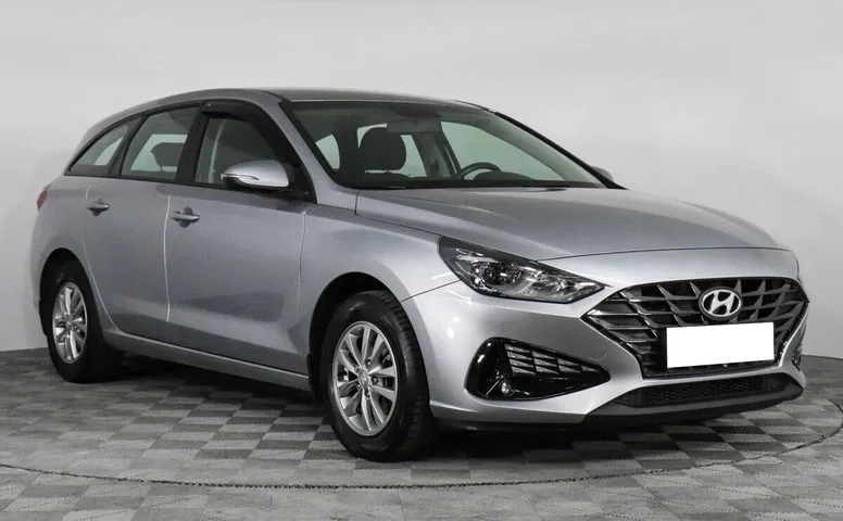 i30