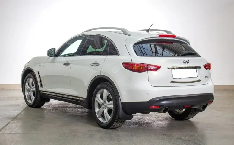Infiniti FX