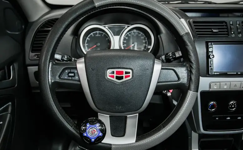 Geely Emgrand X7