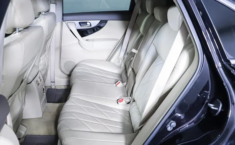 Infiniti FX