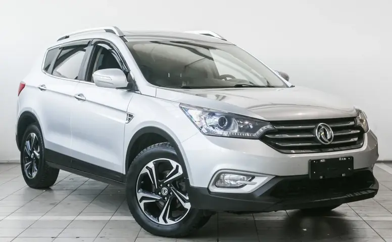 DongFeng AX7