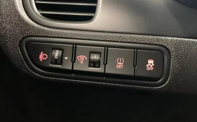 Kia Rio X-Line