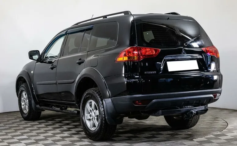 Mitsubishi Pajero Sport