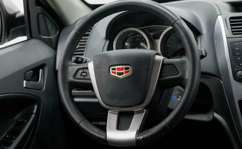 Geely Emgrand X7