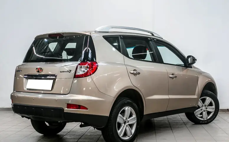 Geely Emgrand X7