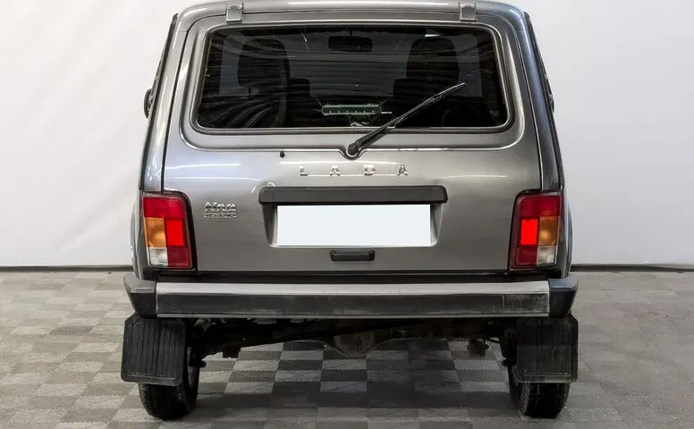Niva Legend