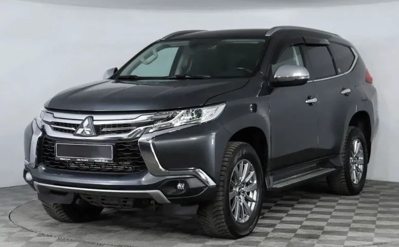 Mitsubishi Pajero Sport