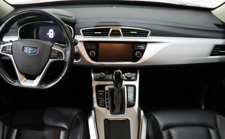Geely Atlas