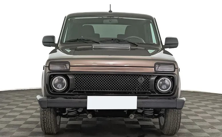Niva Legend
