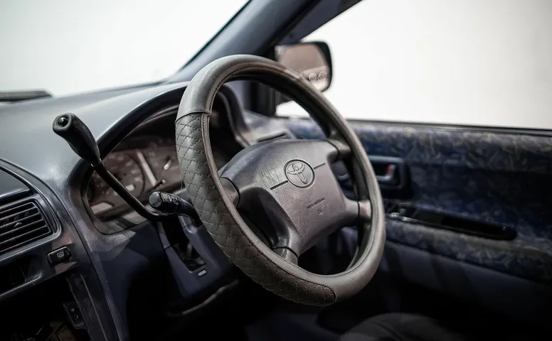 Toyota Ipsum, 2 поколение