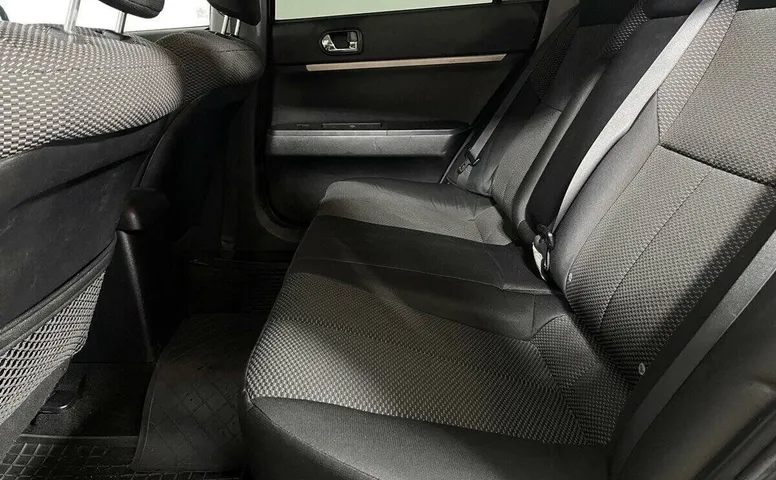 Mitsubishi GALANT