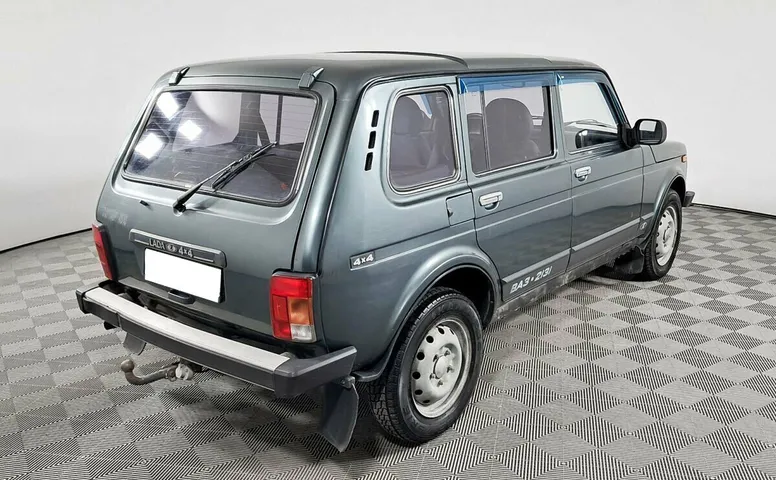LADA (ВАЗ) 2131 (4x4)
