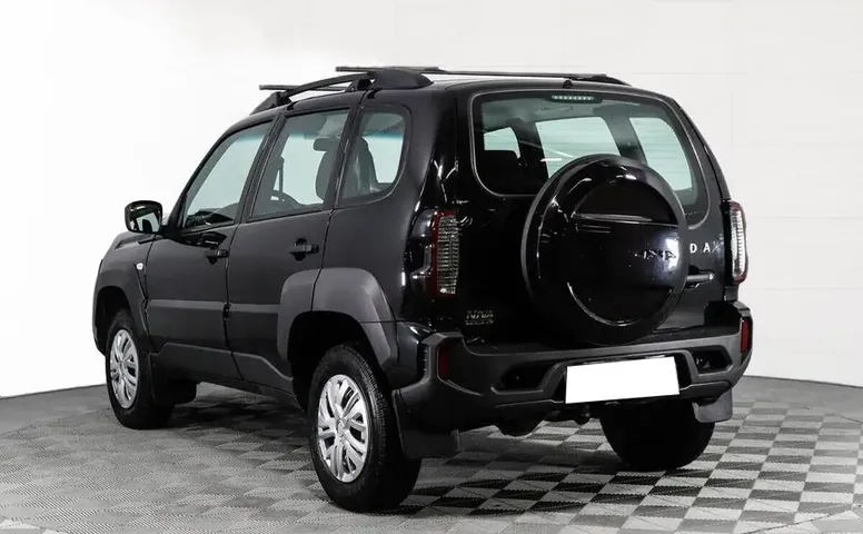 Niva Travel