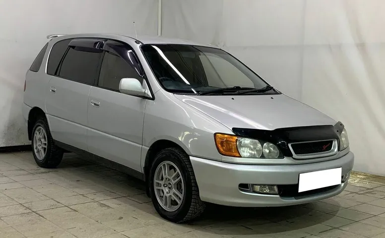 Toyota Ipsum, 2 поколение