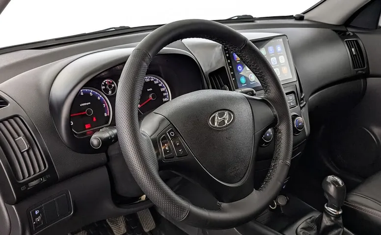 i30
