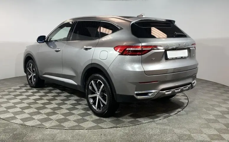 Haval F7