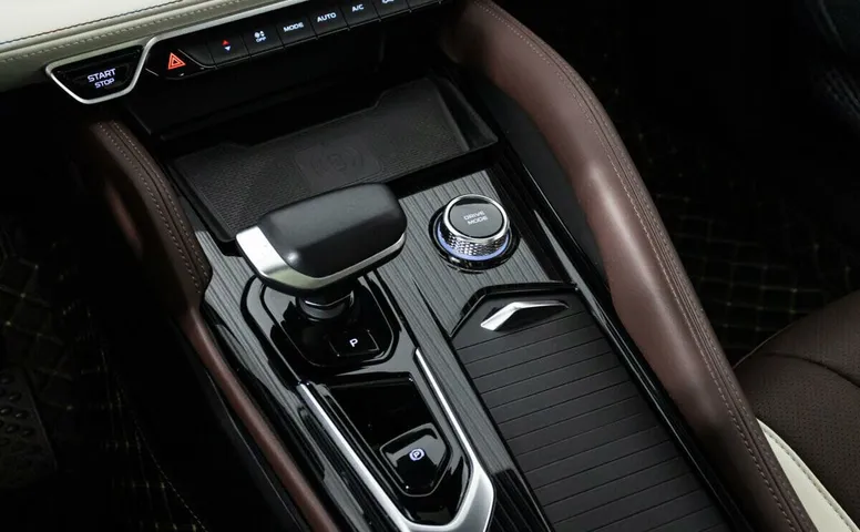 Geely Monjaro