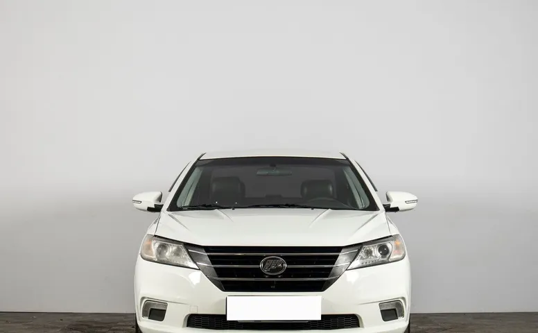 Lifan solano