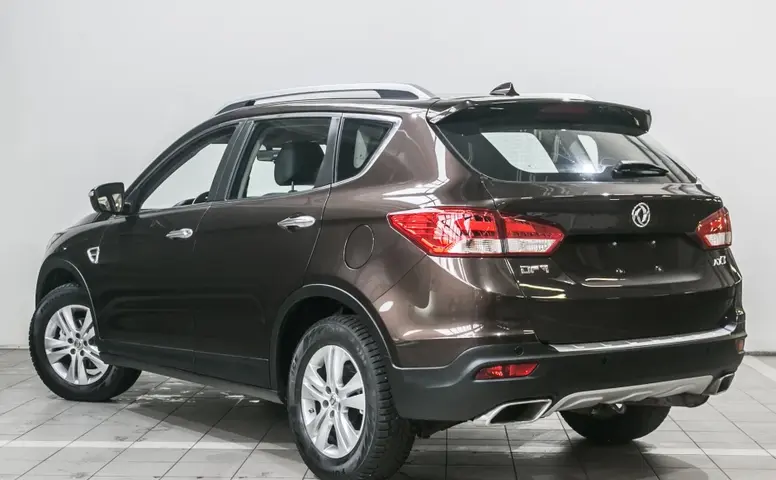 DongFeng AX7