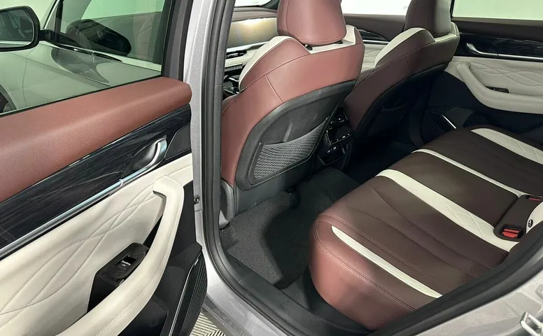 Geely Monjaro