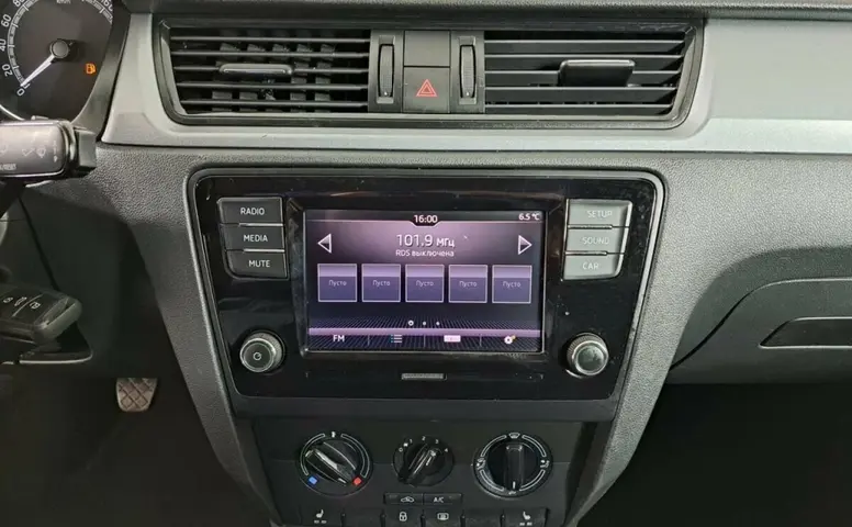Skoda Rapid