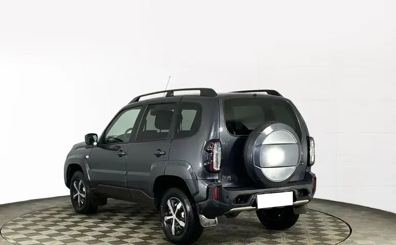 Niva Travel
