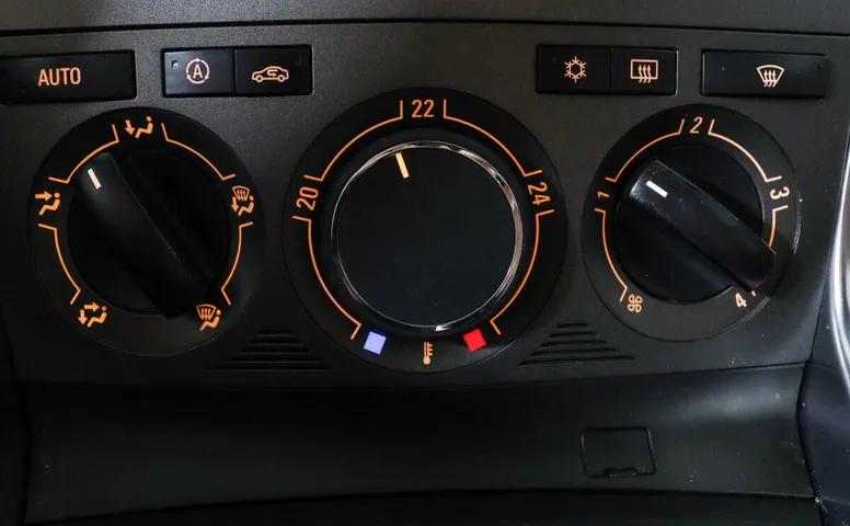 Opel Antara