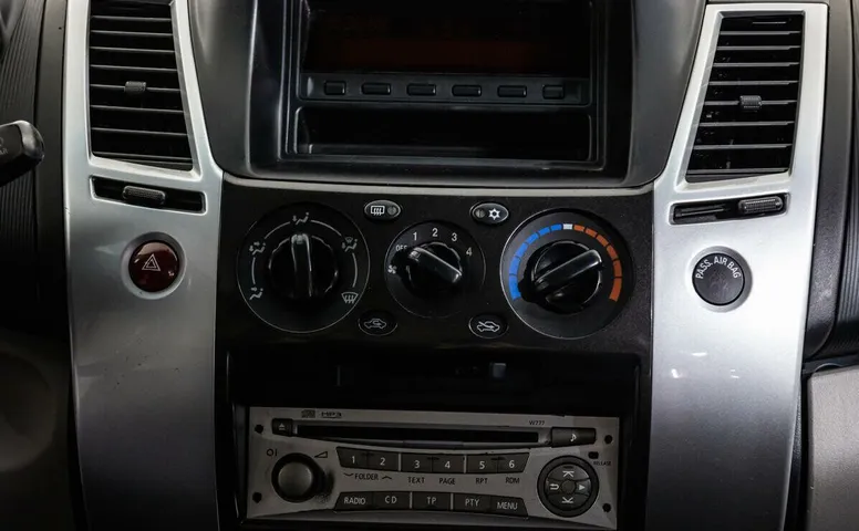 Mitsubishi Pajero Sport