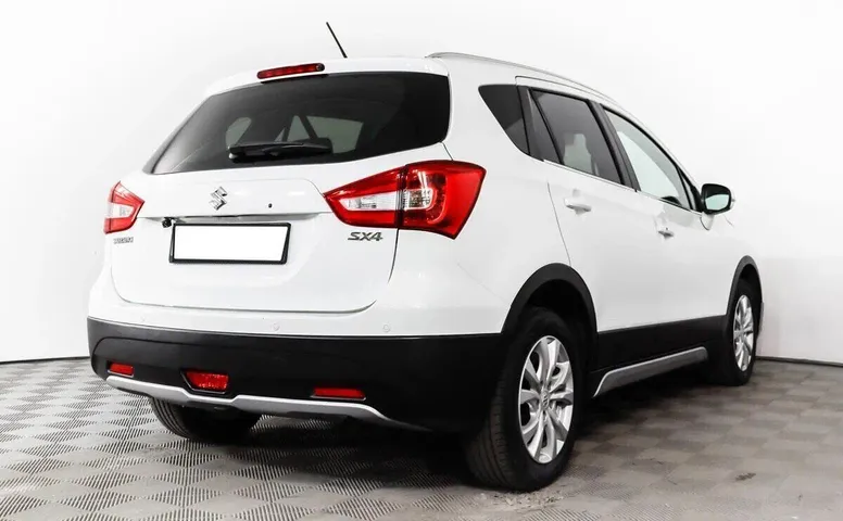 Suzuki SX4
