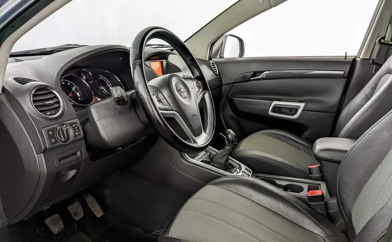 Opel Antara