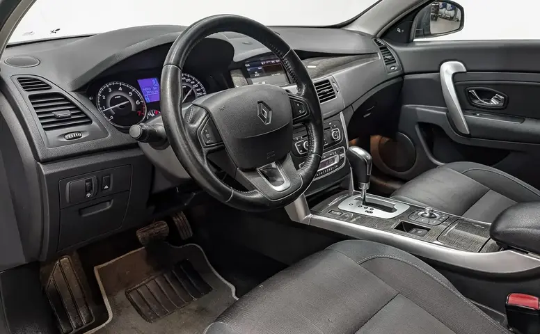 Renault Latitude