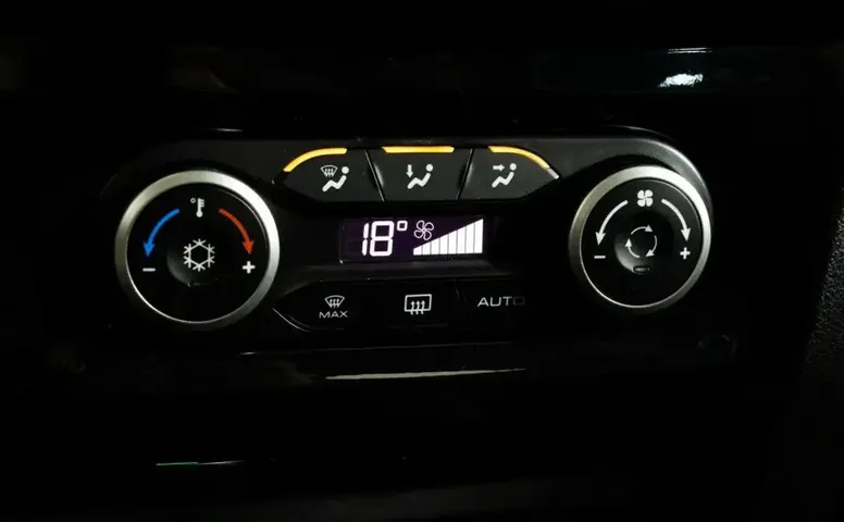 Lada (ваз) xray робот 2018 с пробегом 62 644 км