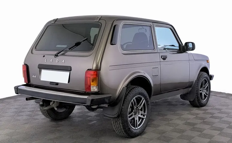 Niva Legend