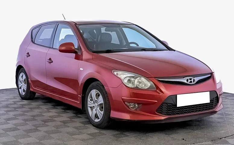 i30