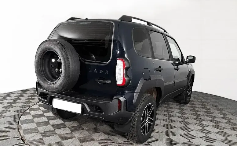 Niva Travel