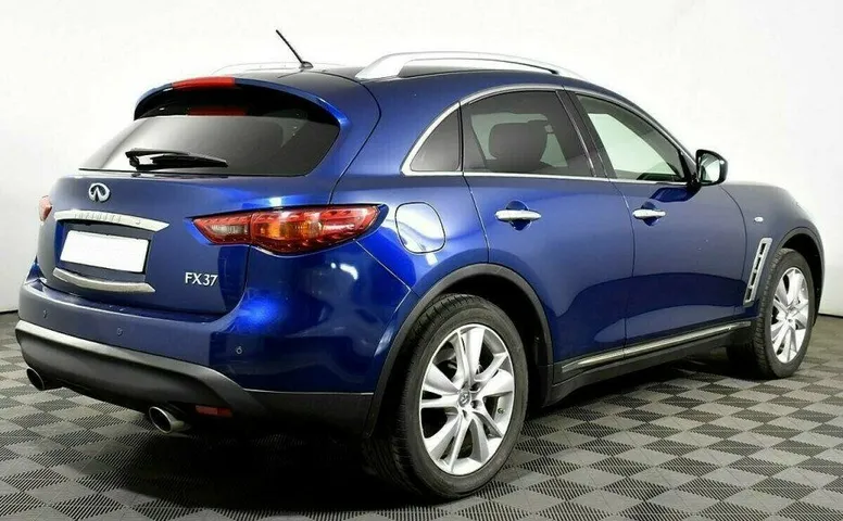Infiniti FX