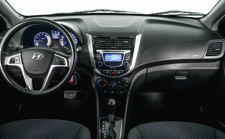 Hyundai Solaris