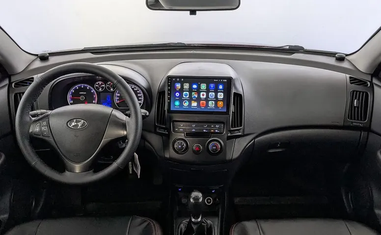 i30