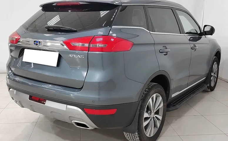 Geely Atlas