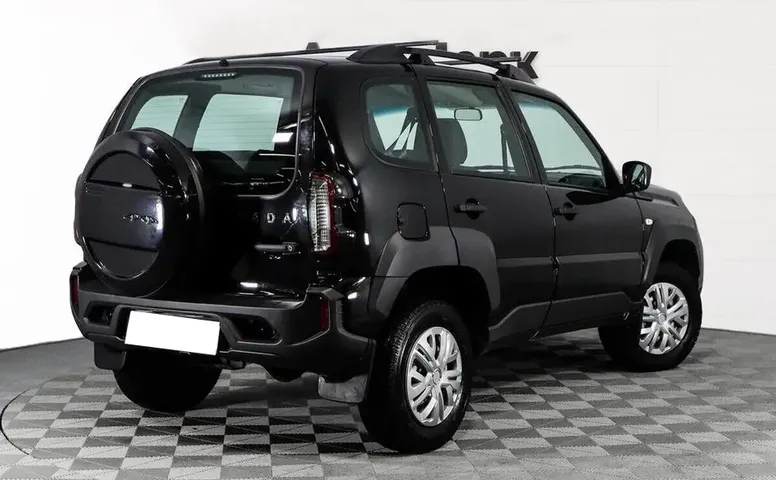 Niva Travel