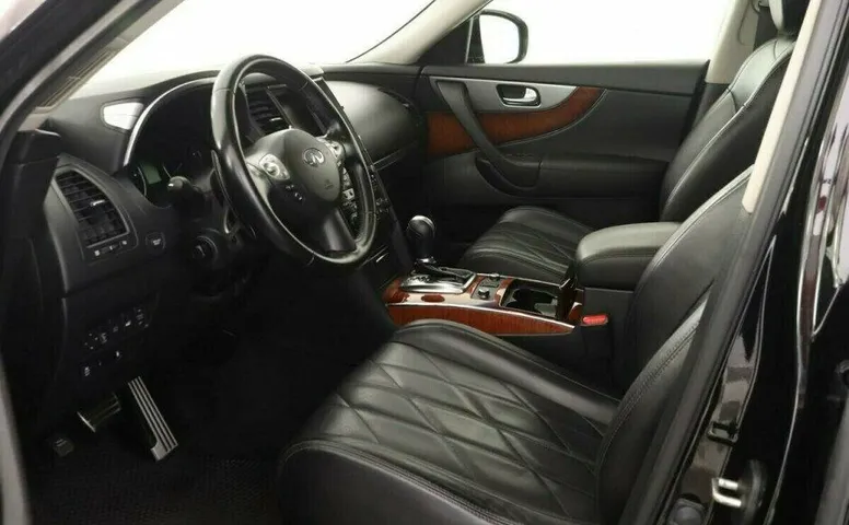 Infiniti FX