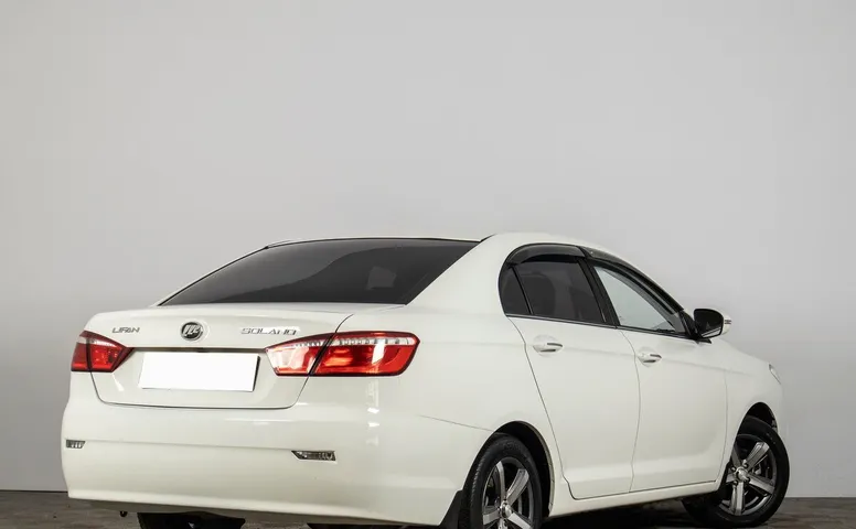 Lifan solano