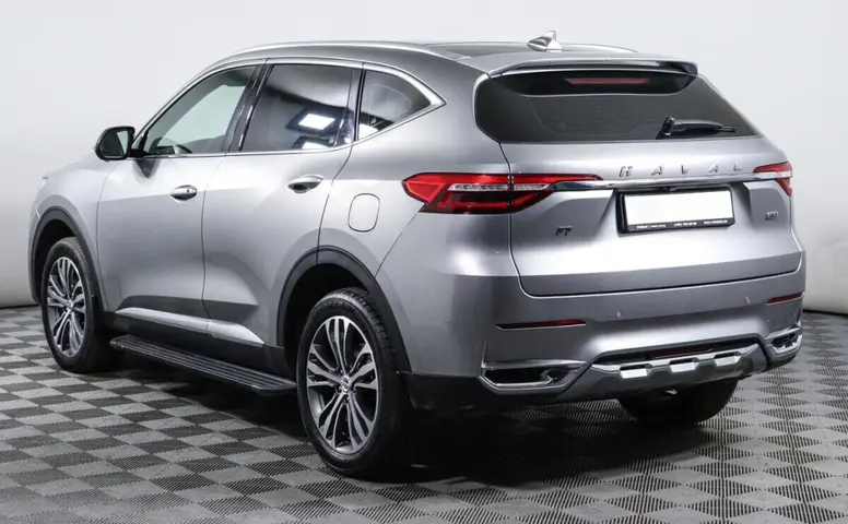Haval F7