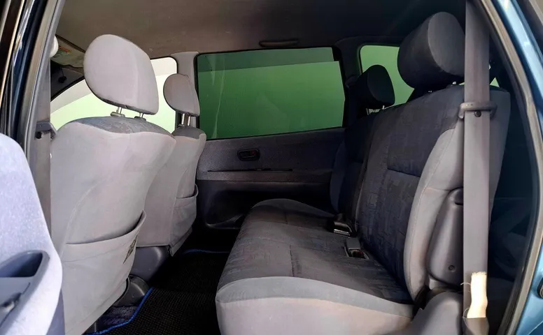 Toyota Ipsum