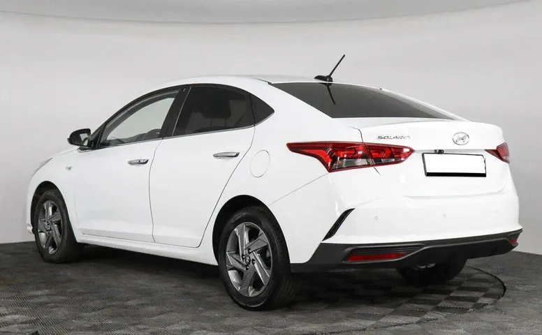 Hyundai Solaris