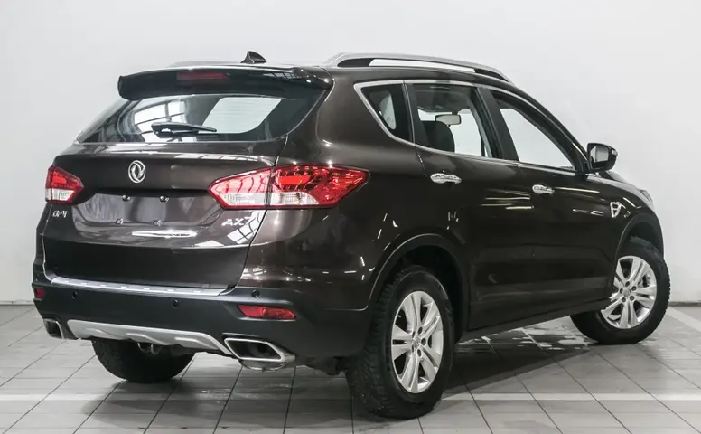 DongFeng AX7